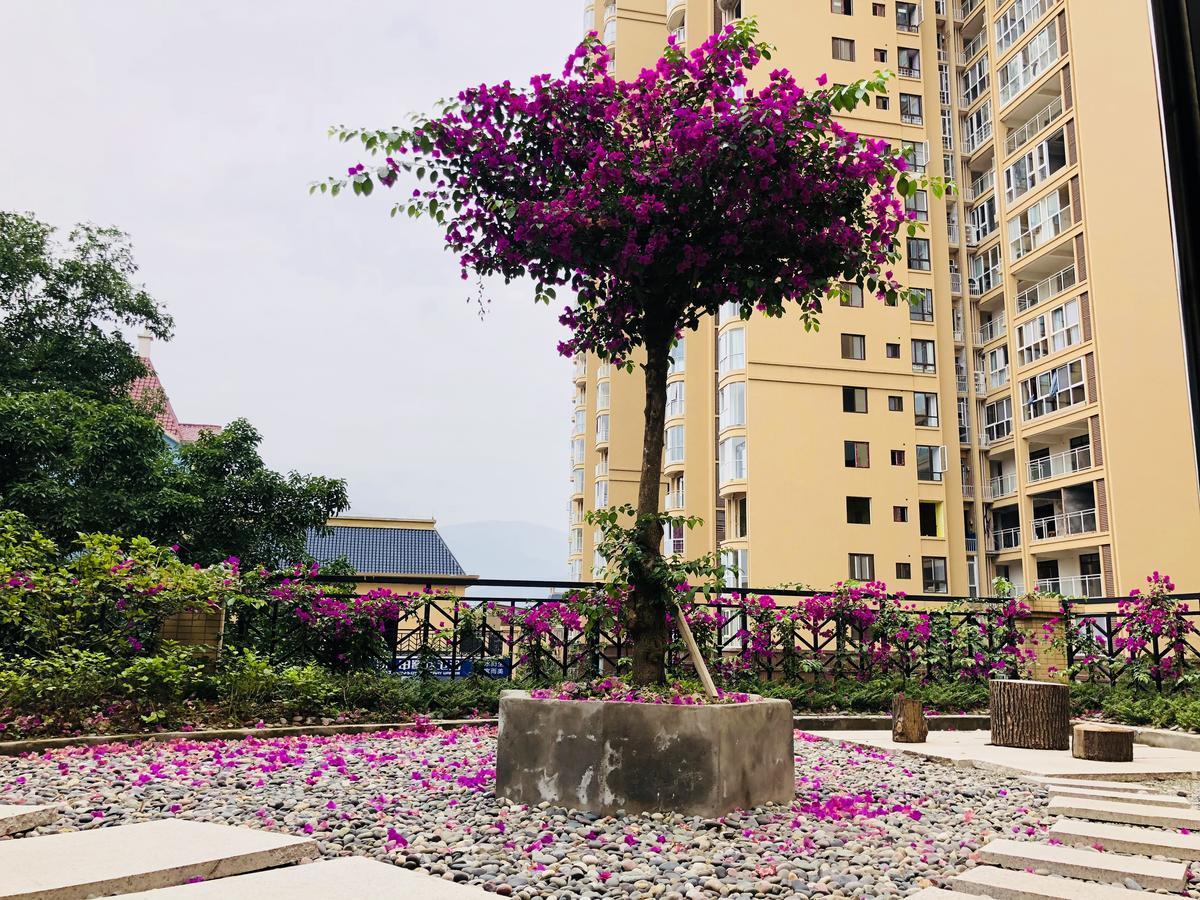 Emei Mountain Xileer Hotel Emeishan Exteriör bild